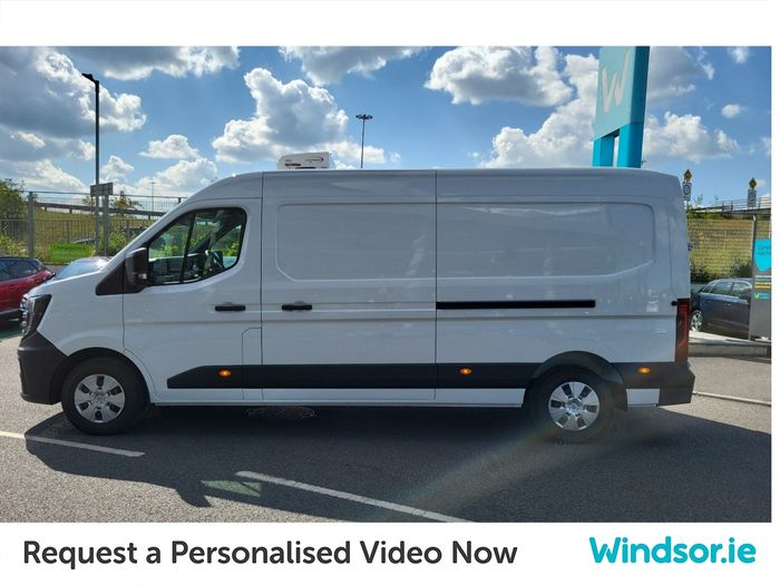 Nissan Interstar 2025