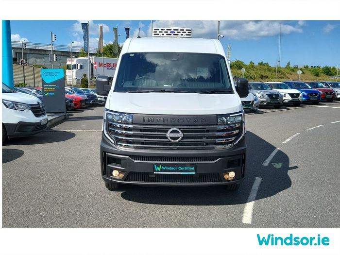 Nissan Interstar 2025