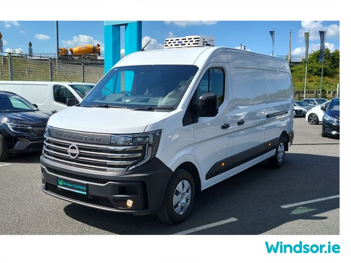 Nissan Interstar 2025