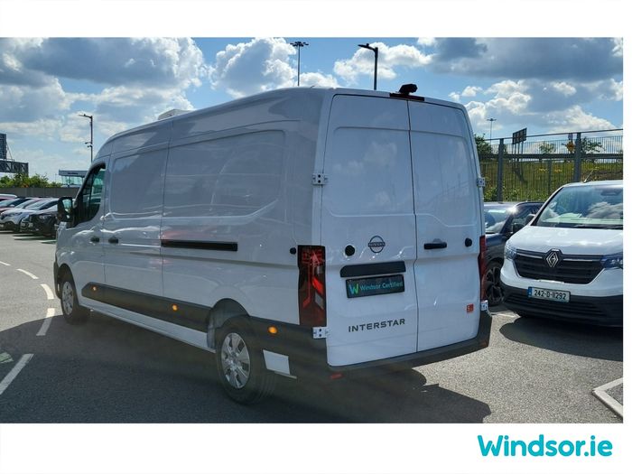 Nissan Interstar 2025