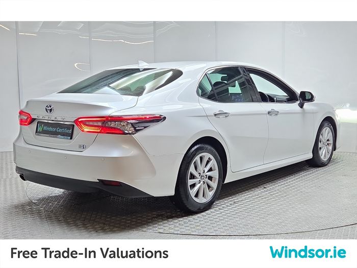 Toyota Camry 2021