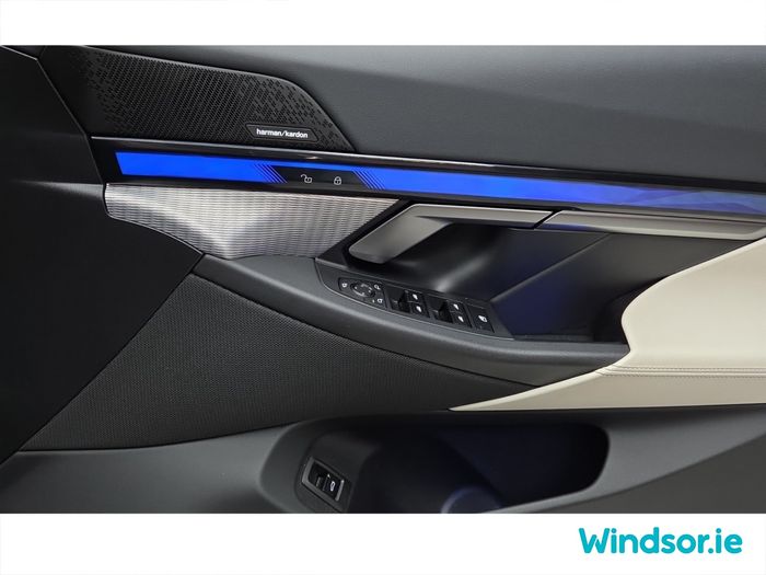 BMW i5 2023