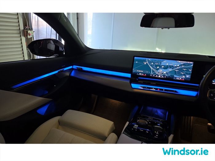 BMW i5 2023