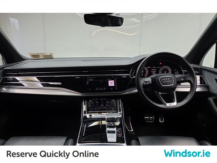 Audi Q7 2023