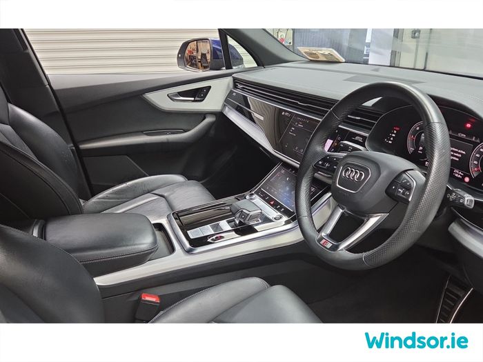 Audi Q7 2023