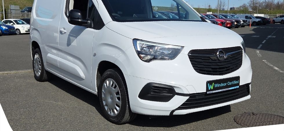 Opel Combo 2023