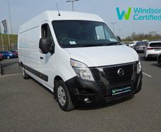 Nissan NV400 2021