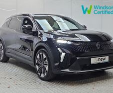 Renault Scenic E-Tech 2025