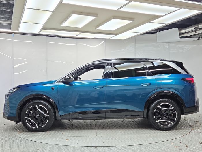 Peugeot 5008 2025