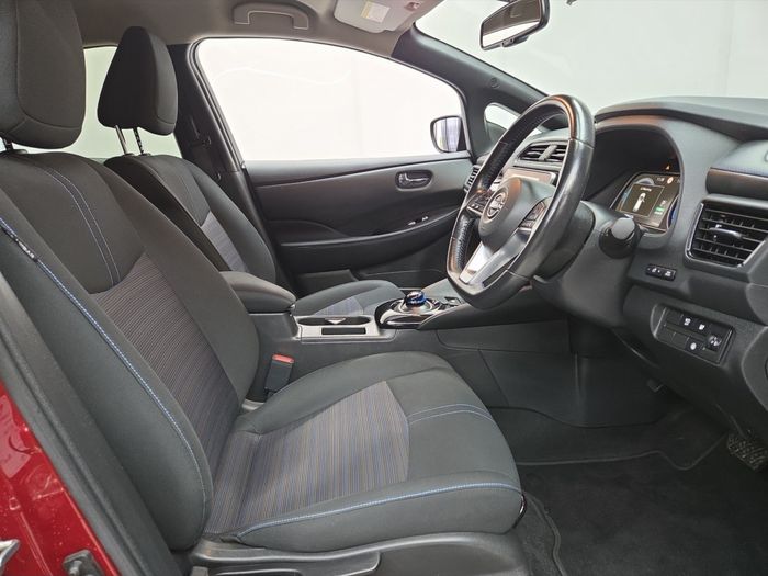 Nissan Leaf 2023