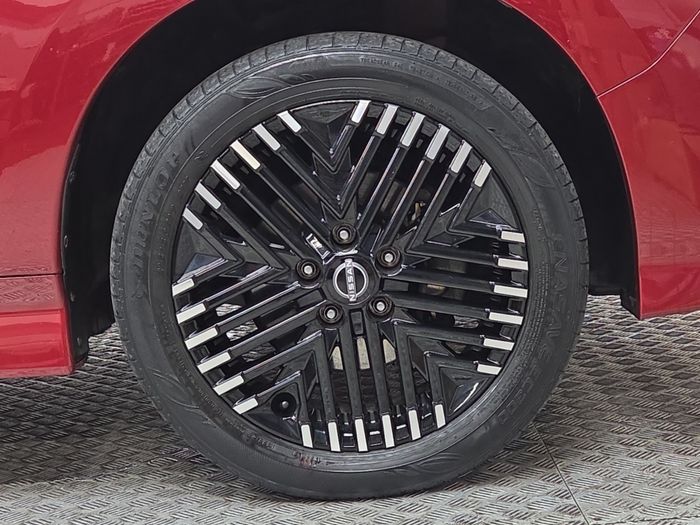 Nissan Leaf 2023