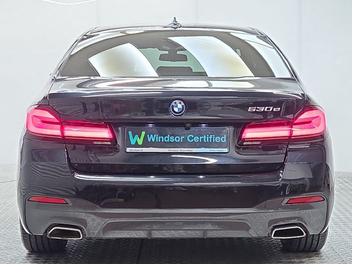 BMW 5 Series 2023