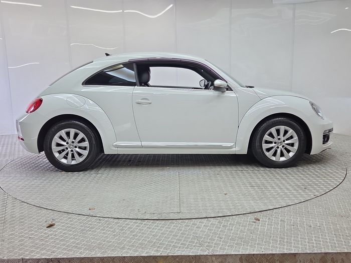 Volkswagen Beetle 2017