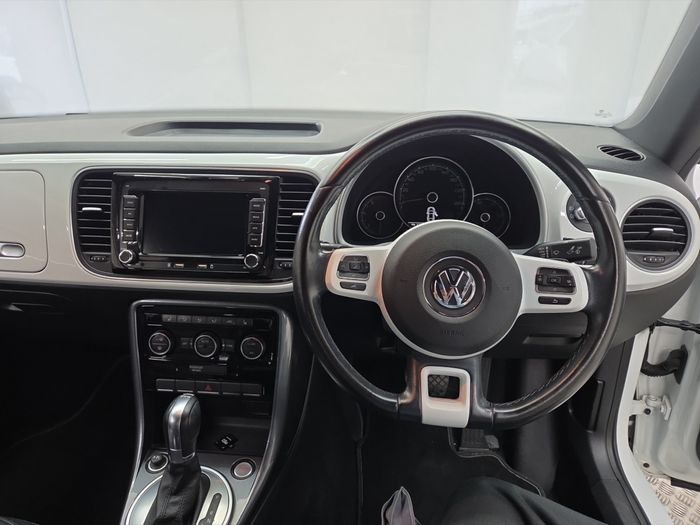 Volkswagen Beetle 2017
