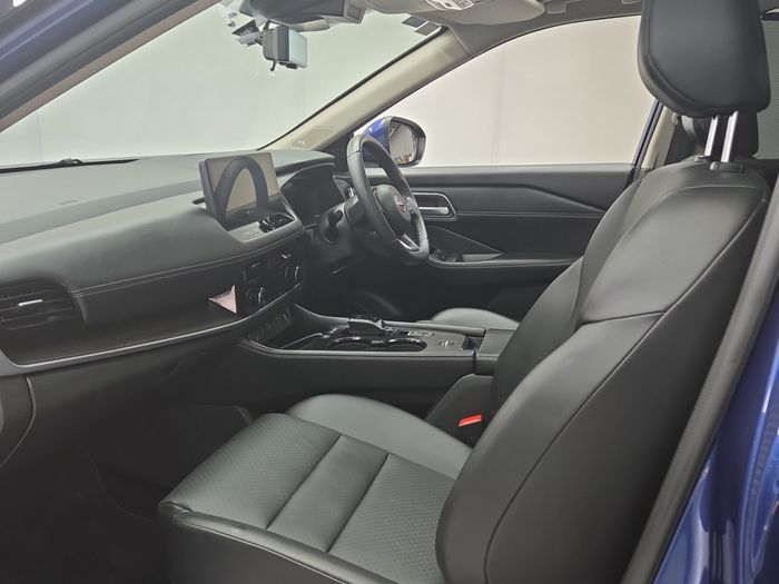 Nissan X-Trail 2025