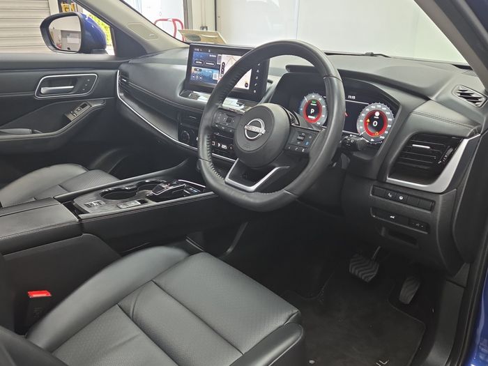 Nissan X-Trail 2025