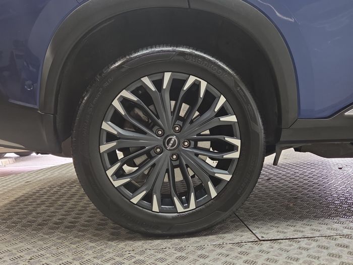Nissan X-Trail 2025