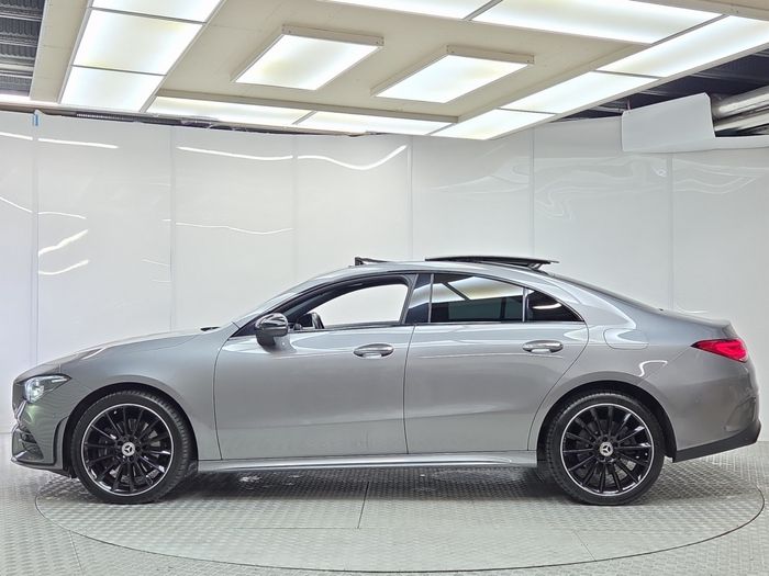 Mercedes-Benz CLA 2023