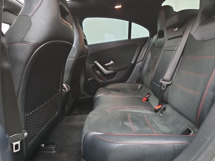 Mercedes-Benz CLA 2023