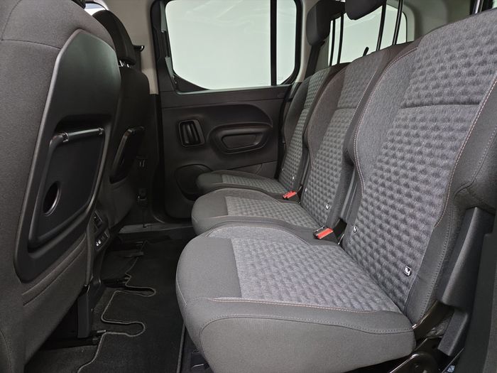 Peugeot Rifter 2025