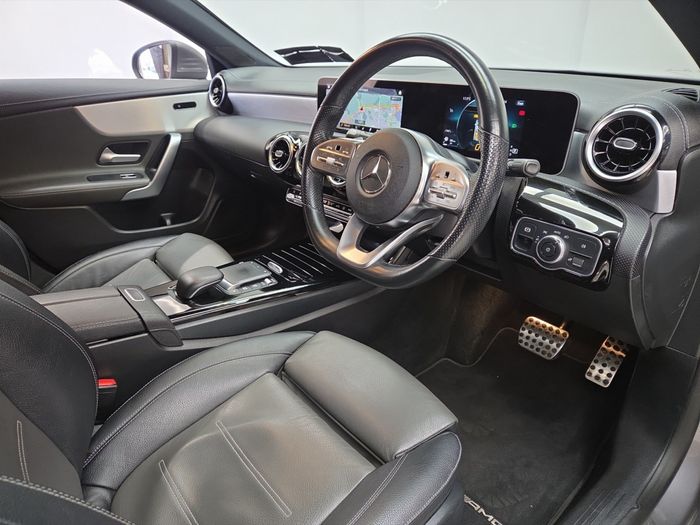 Mercedes-Benz CLA 2020