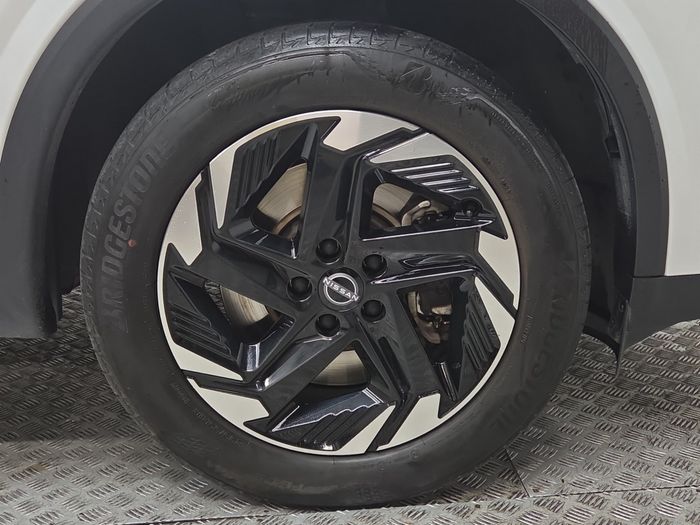 Nissan QASHQAI 2025