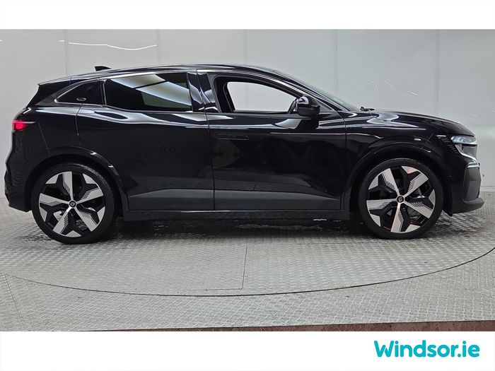 Renault Megane E-Tech 2024