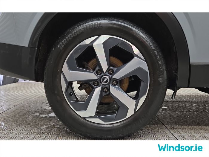Nissan QASHQAI 2024