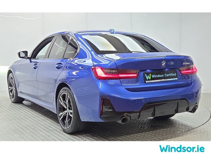 BMW 3 Series 2025