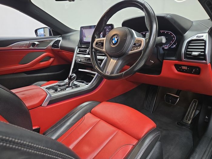 BMW 8 Series 2022