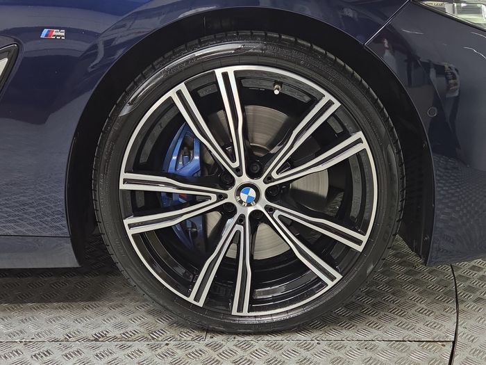 BMW 8 Series 2022