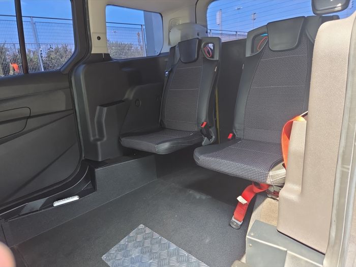 Ford TOURNEO CONNECT 2019