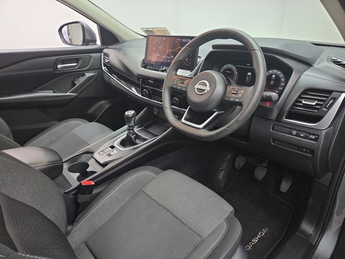 Nissan QASHQAI 2024