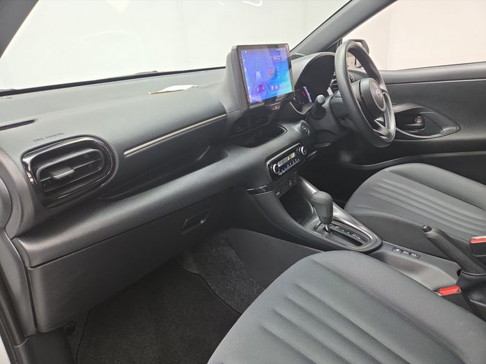 Toyota Yaris 2024