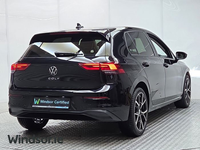 Volkswagen Golf 2023
