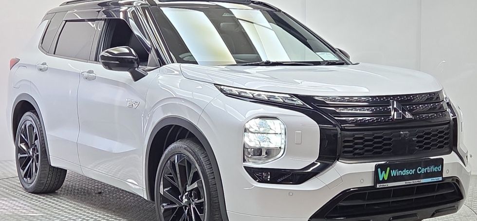 Mitsubishi Outlander 2024