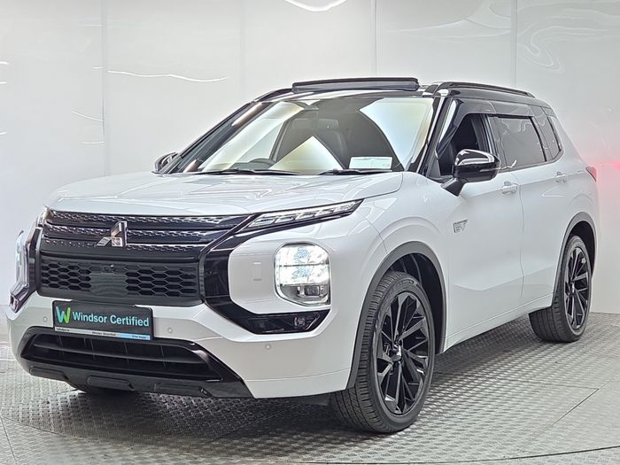 Mitsubishi Outlander 2024