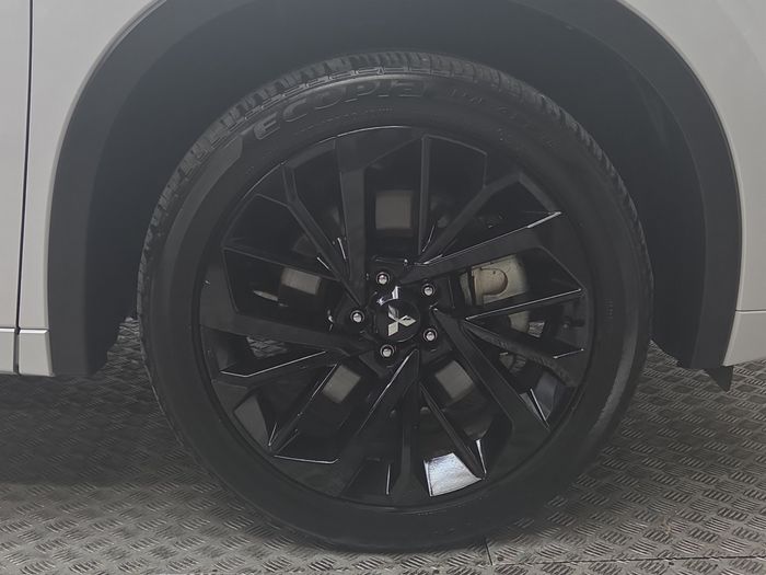 Mitsubishi Outlander 2024