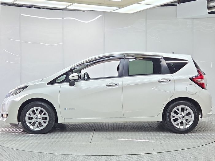 Nissan NOTE 2020