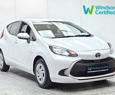 Toyota Aqua 2025