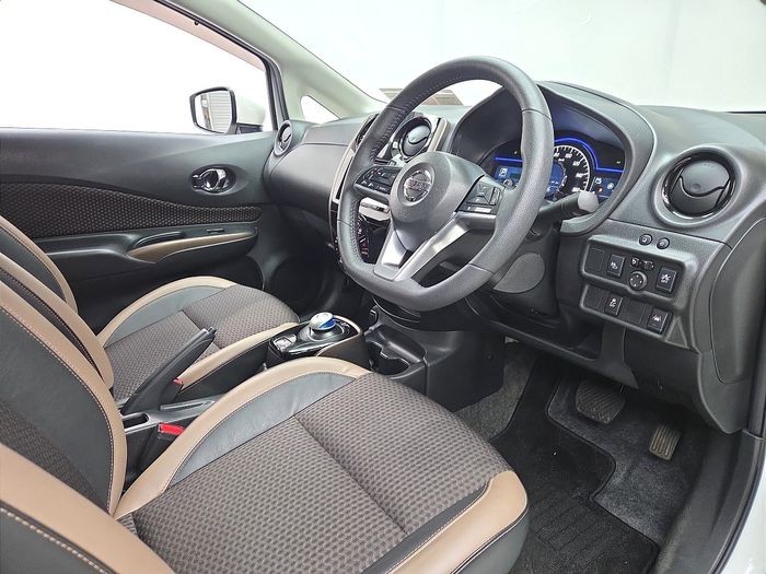 Nissan NOTE 2020