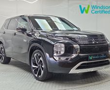 Mitsubishi Outlander 2024