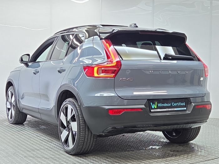 Volvo XC40 2023