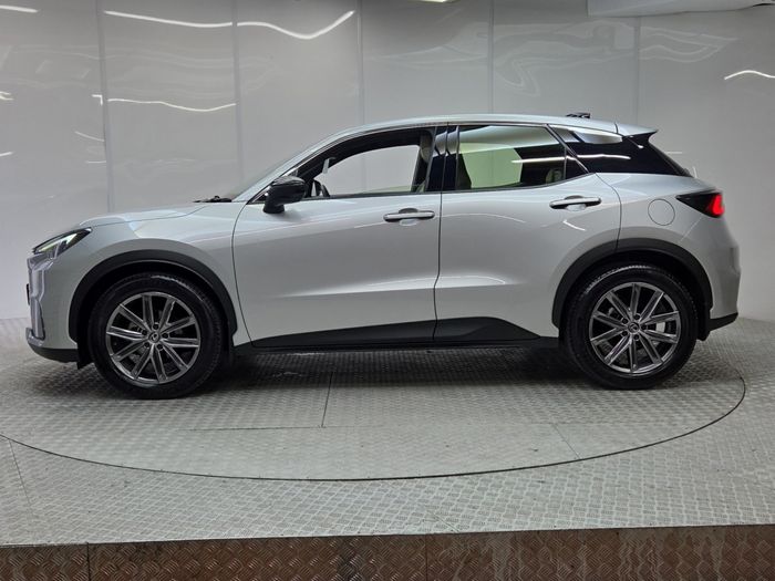 Lexus LBX 2024