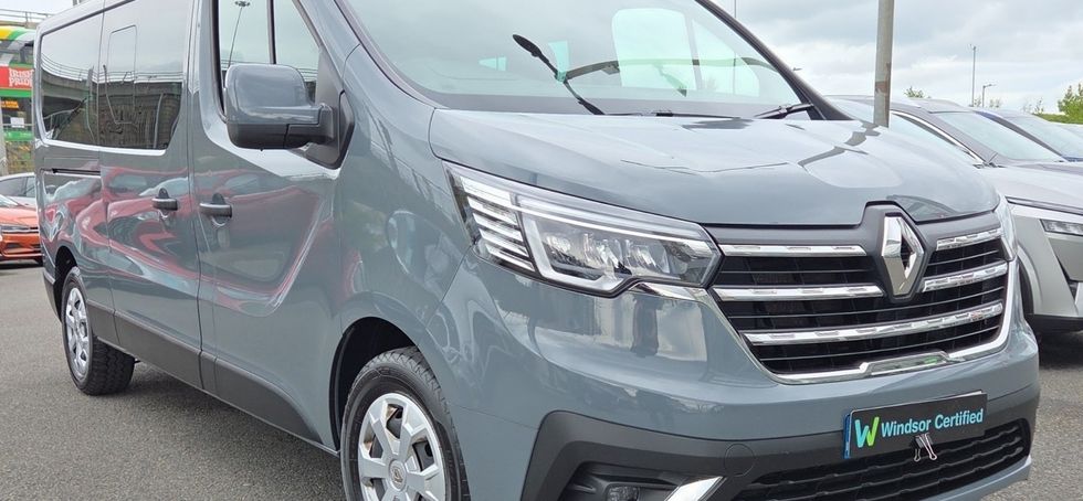 Renault Trafic Passenger 2024