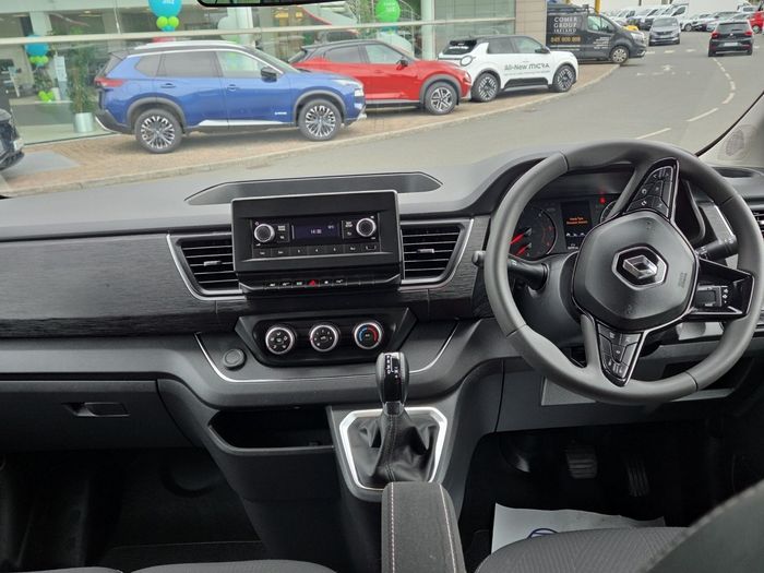 Renault Trafic Passenger 2024