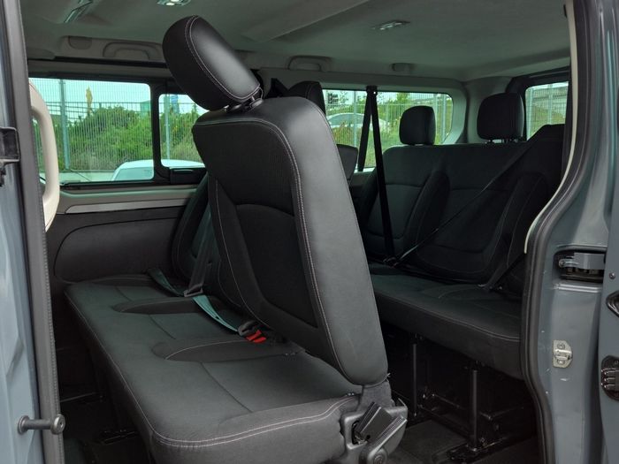Renault Trafic Passenger 2024