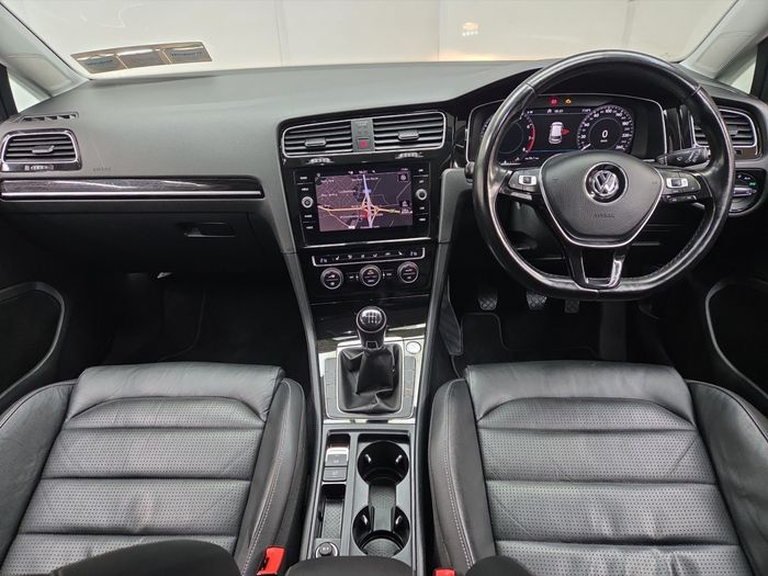 Volkswagen Golf 2020