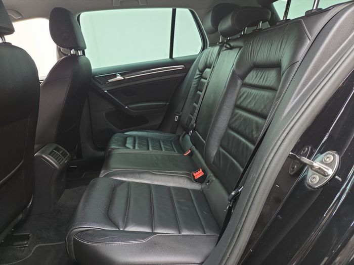 Volkswagen Golf 2020