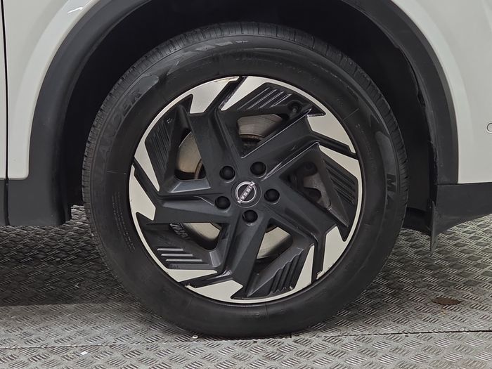 Nissan QASHQAI 2025